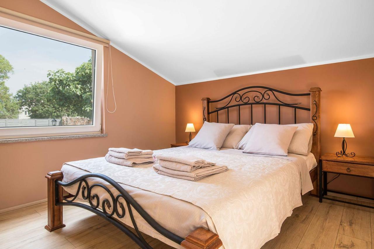 Haus Vita Pola Esterno foto