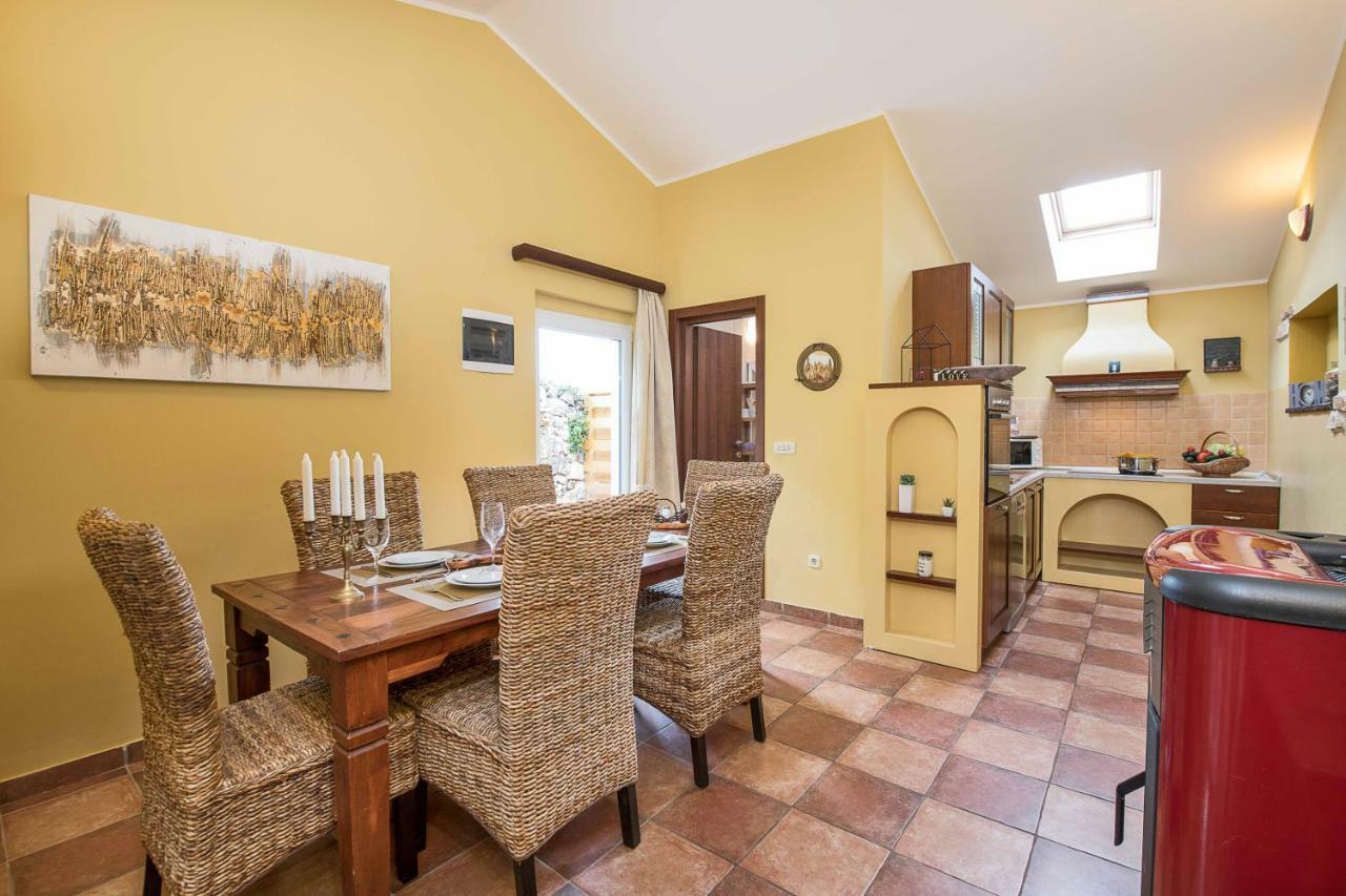 Haus Vita Pola Esterno foto