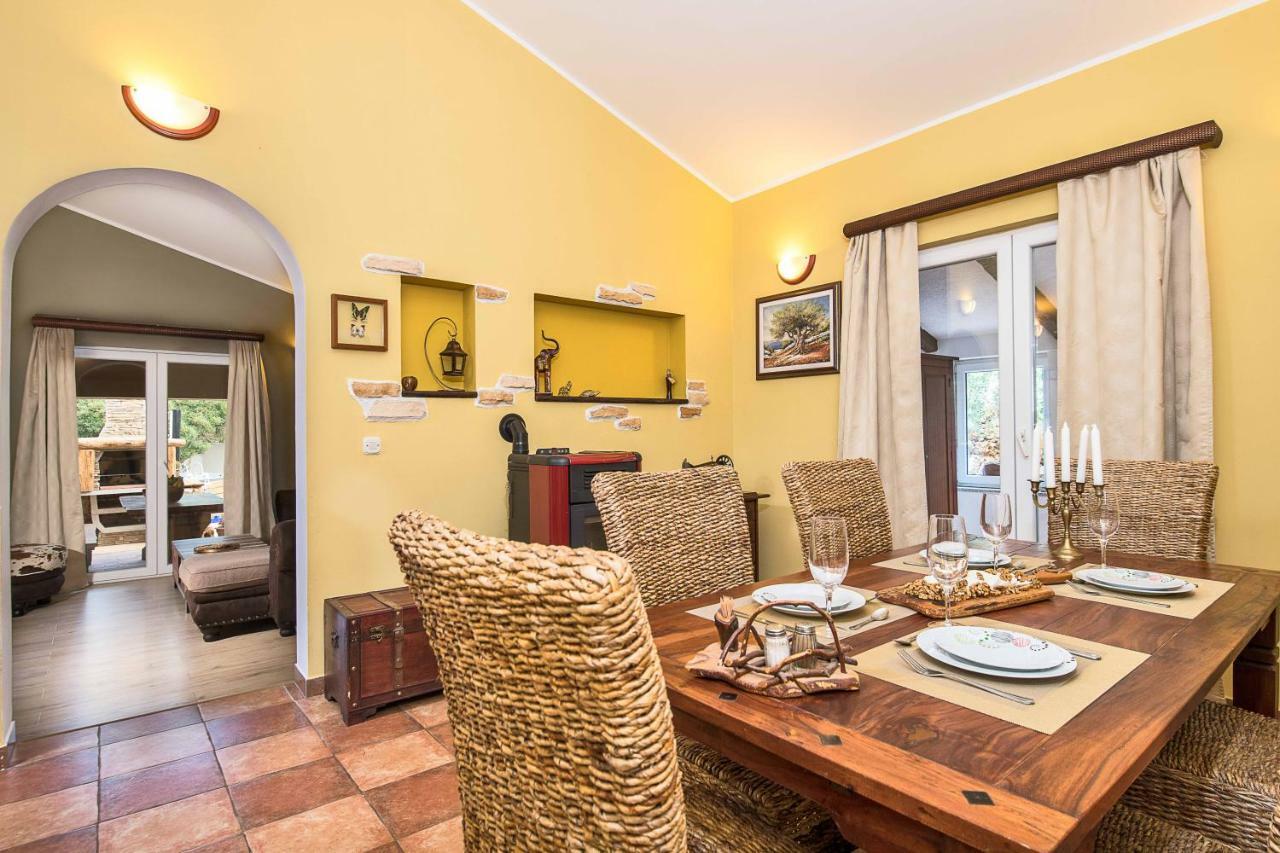Haus Vita Pola Esterno foto